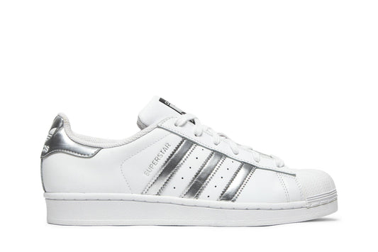 ( Women ) Adidas Superstar 'White Silver Metallic' AQ3091