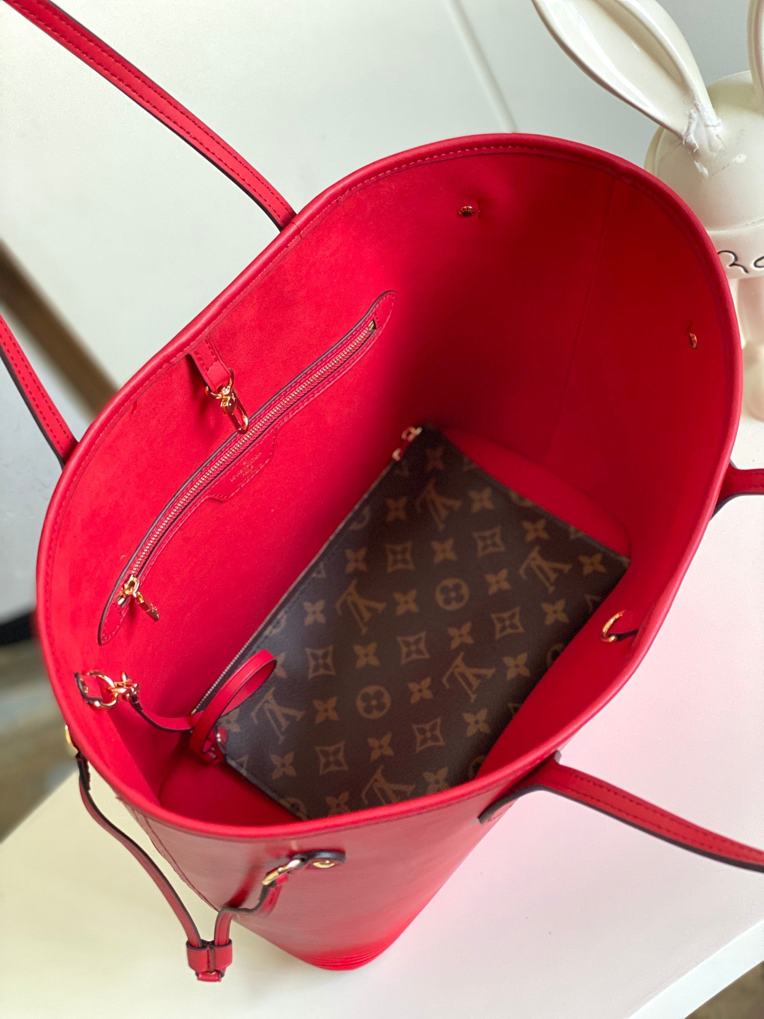 Elegant Red Leather Tote Bag - Large Capacity Women's Shoulder Handbag
