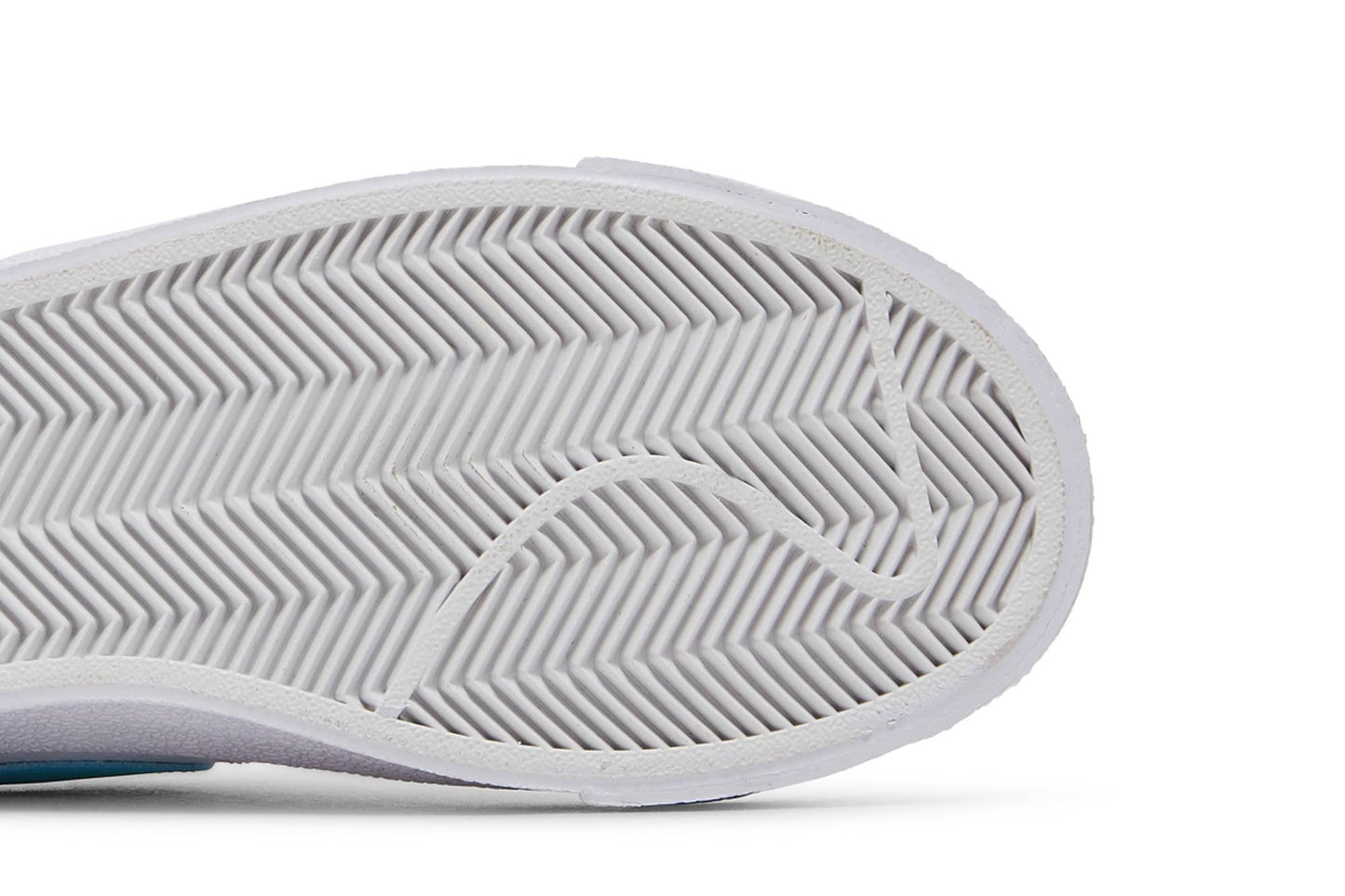 ( Youth ) Nike Blazer Low '77 GS 'White Copa' DA4074-103