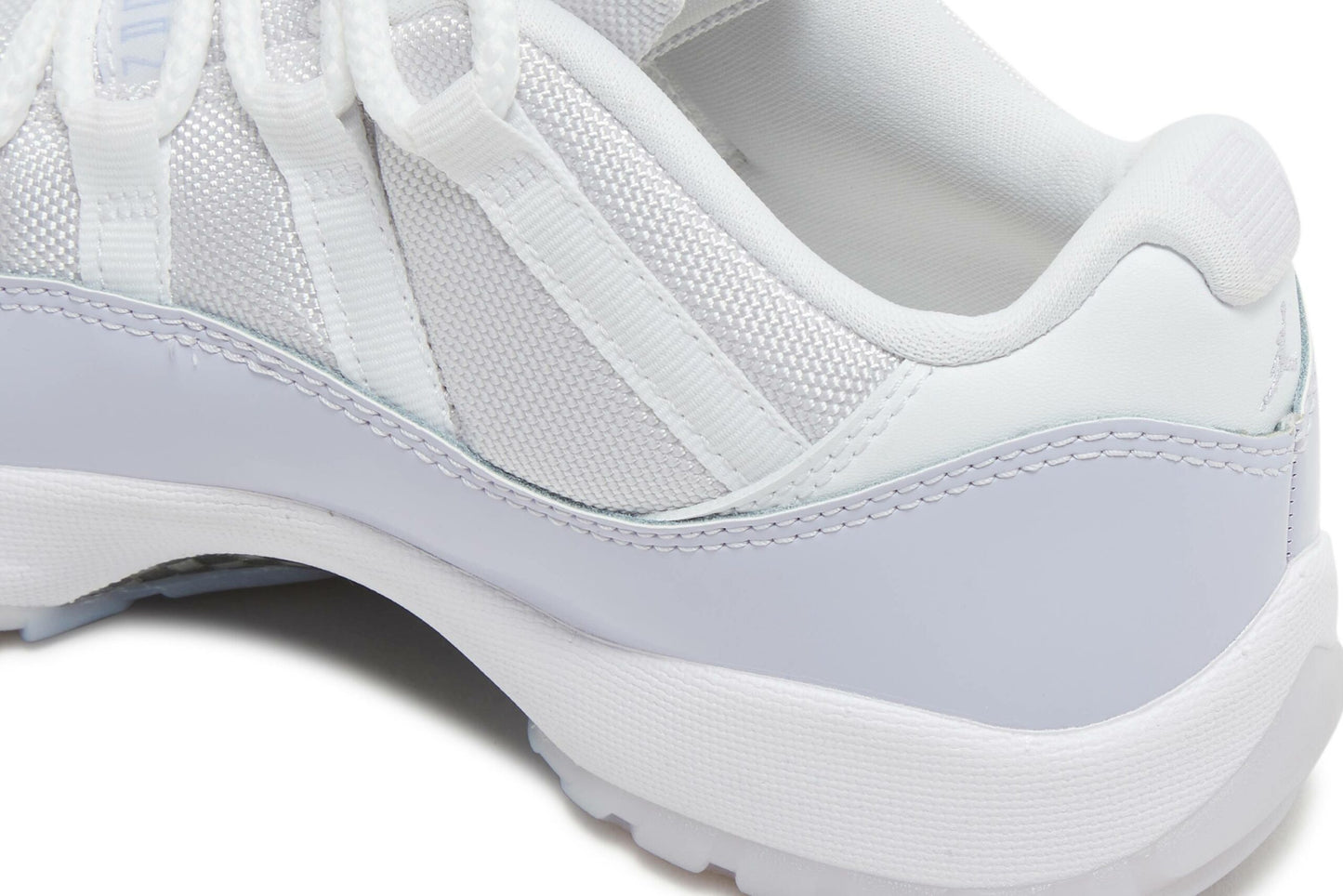 ( Women ) Air Jordan 11 Low Pure Violet AH7860-101