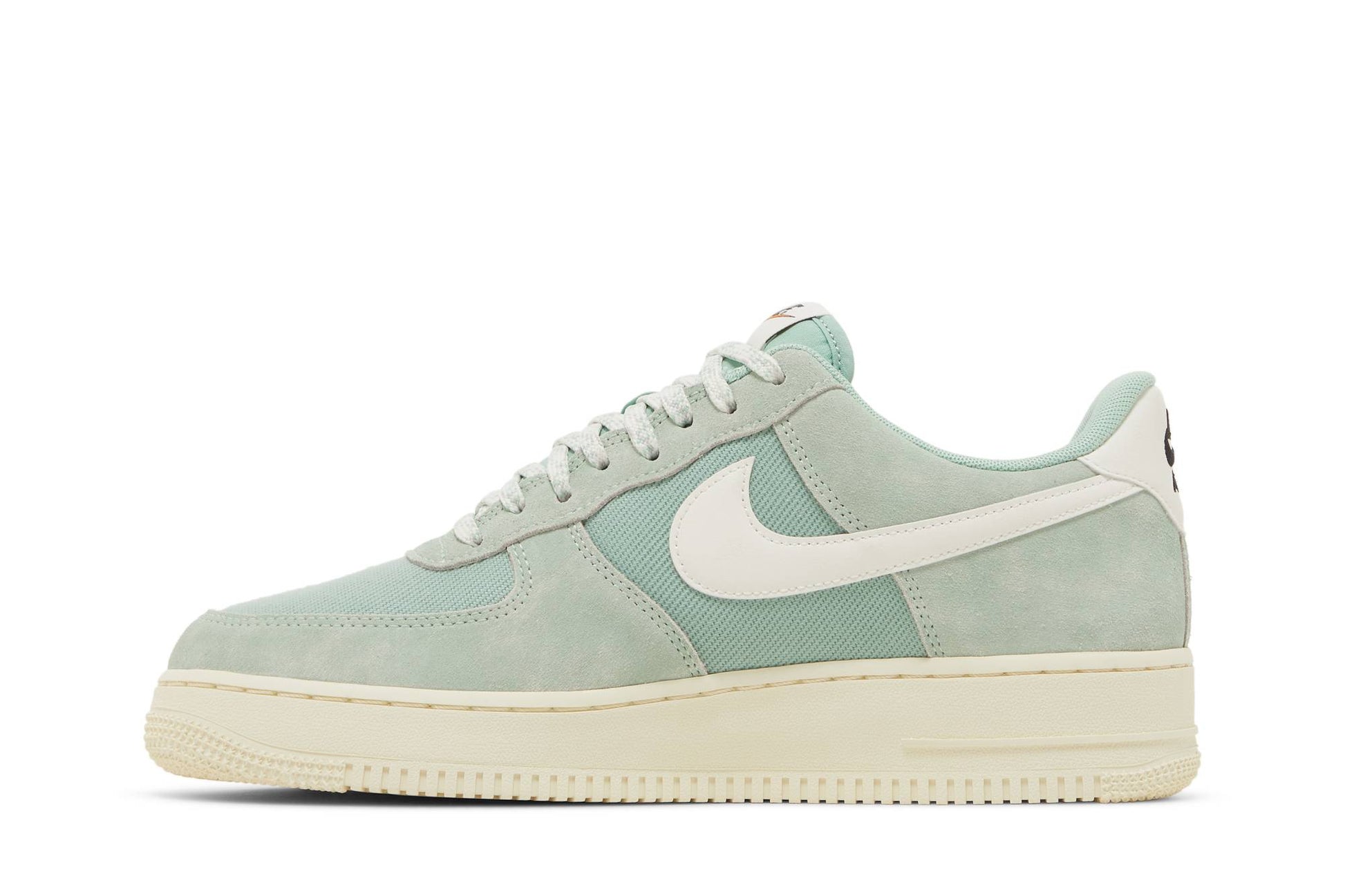 Nike Air Force 1 Low 'Enamel Green' DO9801-300