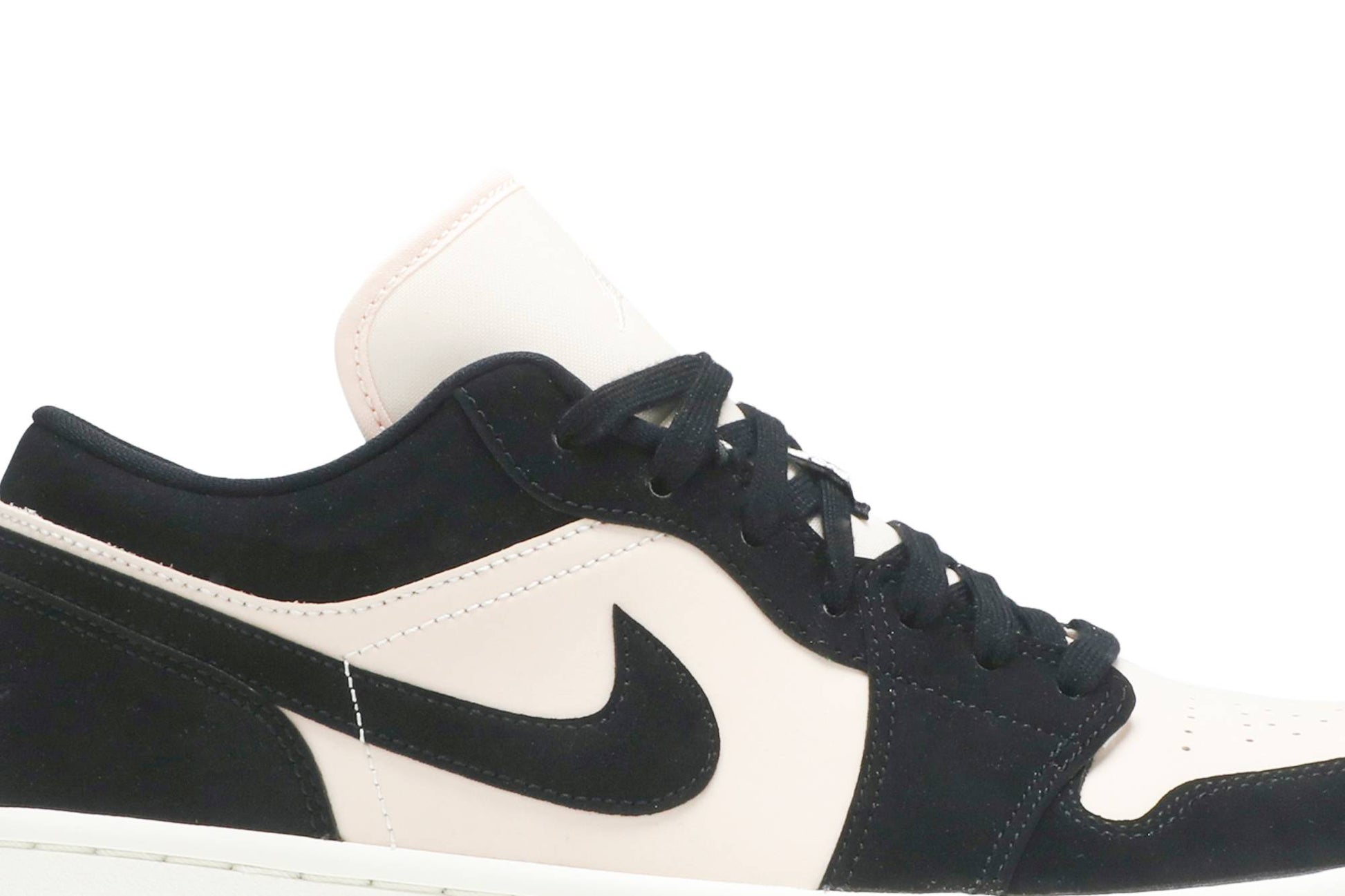 ( Women ) Air Jordan 1 Low 'Black Guava Ice' DC0774-003