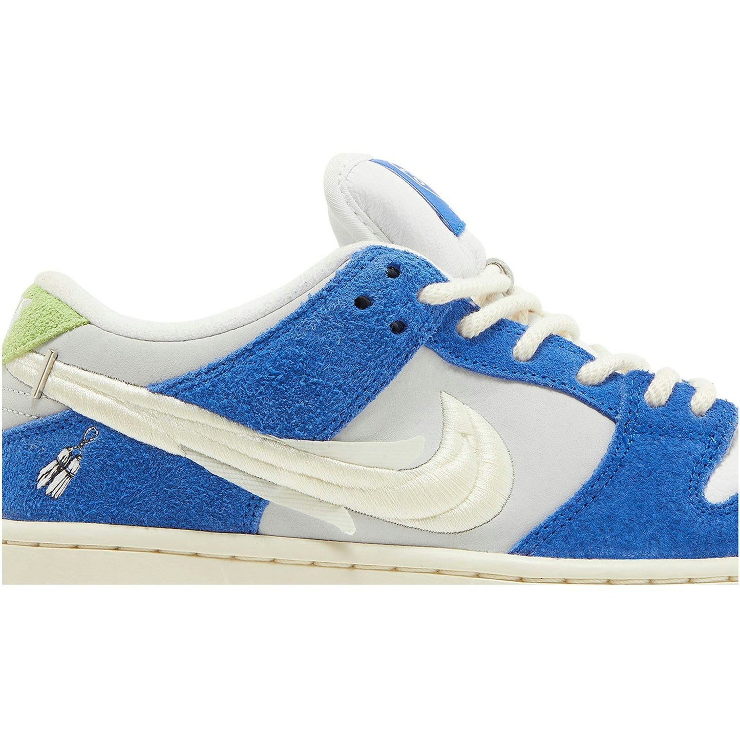 Fly Streetwear X Nike SB Dunk Low DQ5130-400