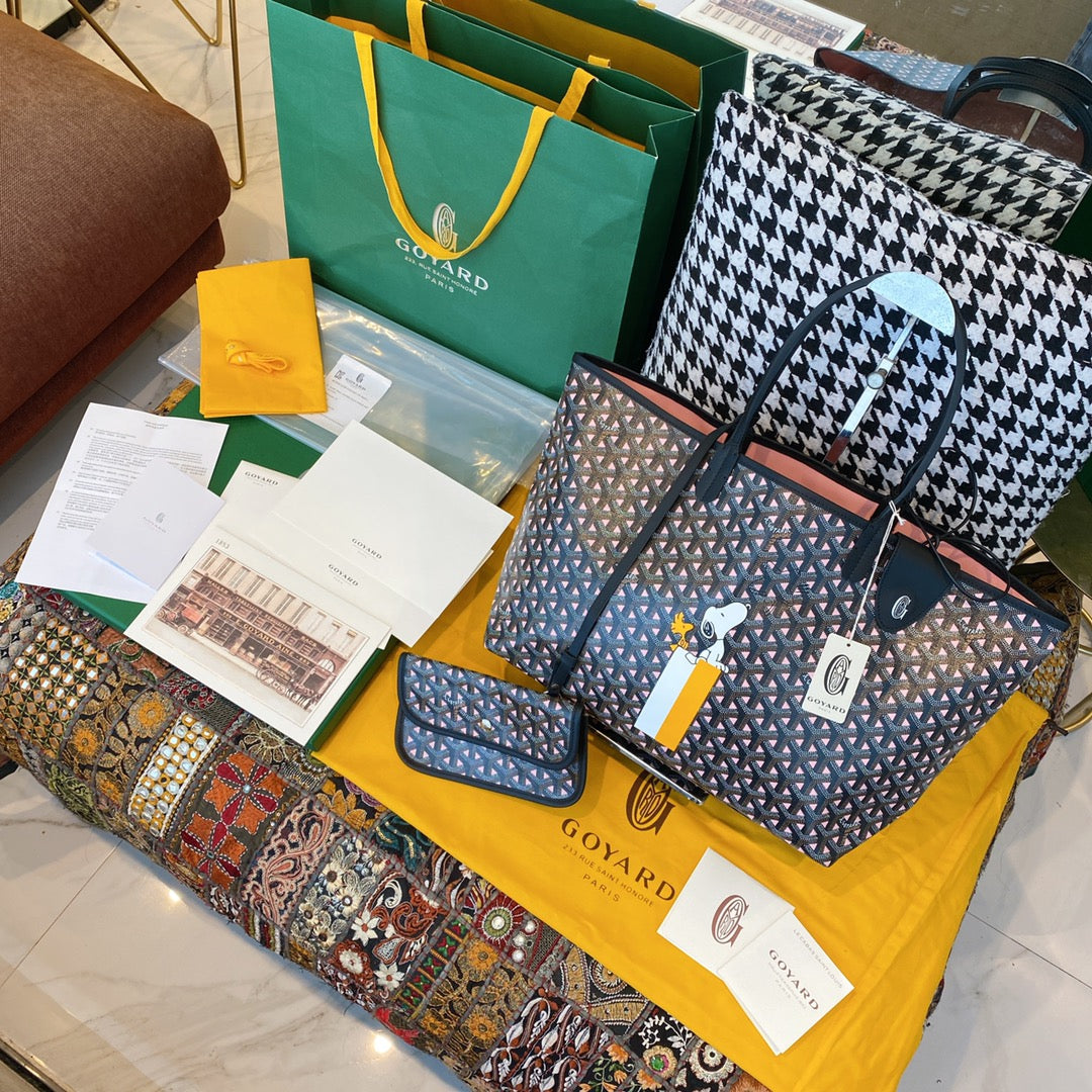 Gogy Monogram Chevron Tote Bag Set with Matching Pouch and Cartoon Dog Detail