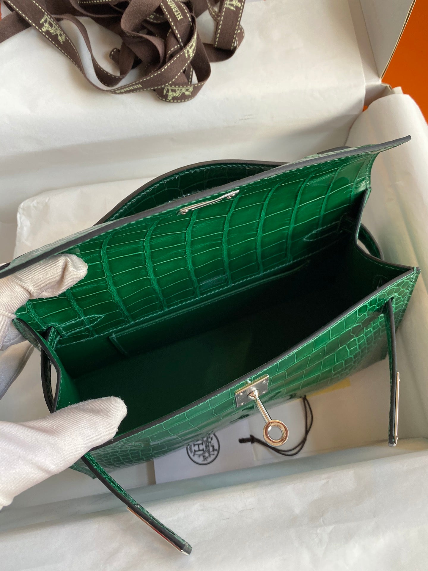 Emerald Green Crocodile-Embossed Leather Kelly Pochette Mini Handbag