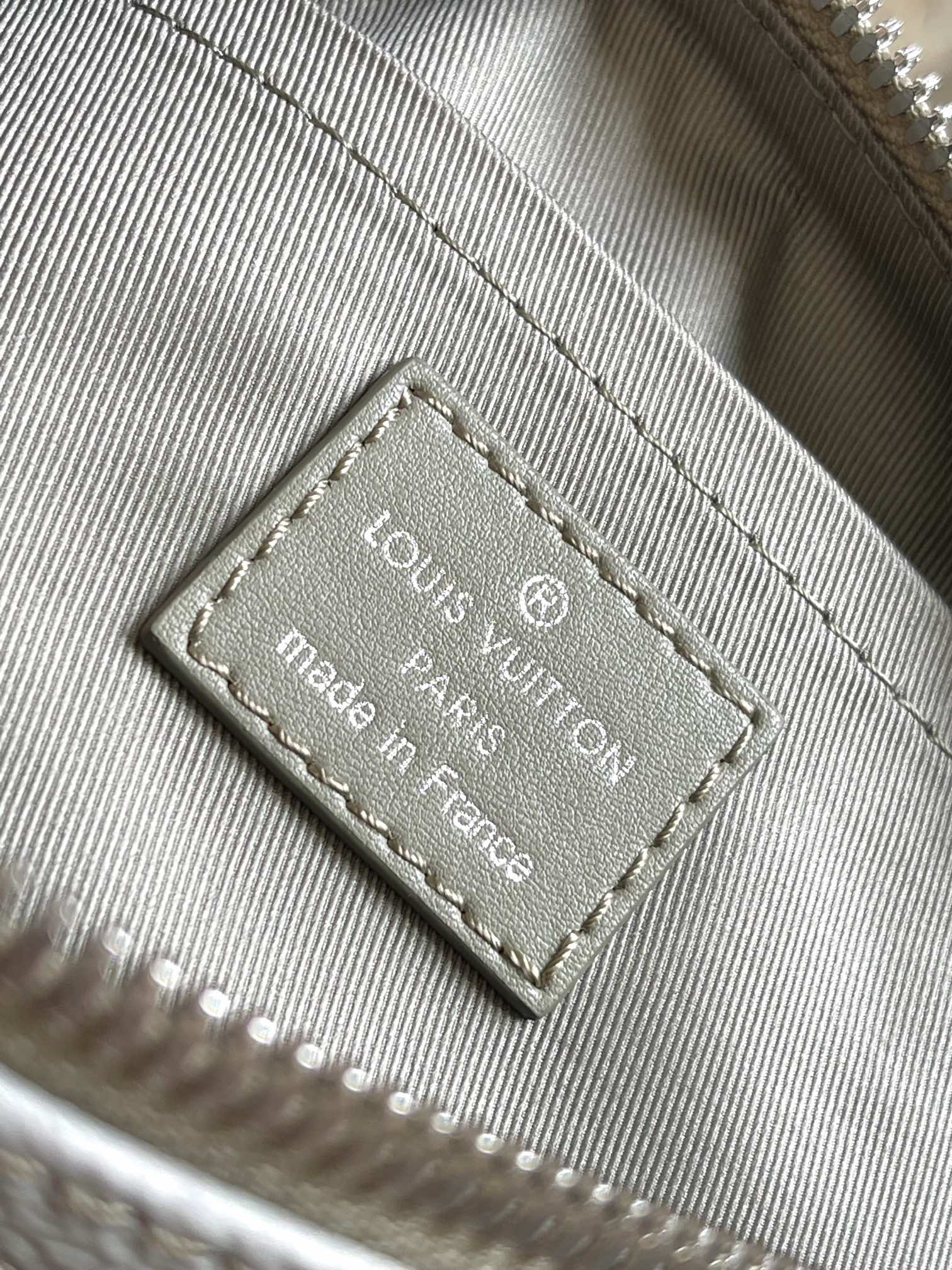 Louis Vuitton Keepall XS Monogram Eclipse Gradient Green Handbag